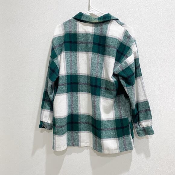 Lovers + Friends  Kaianna Shacket green button down size XXS - Picture 5 of 9